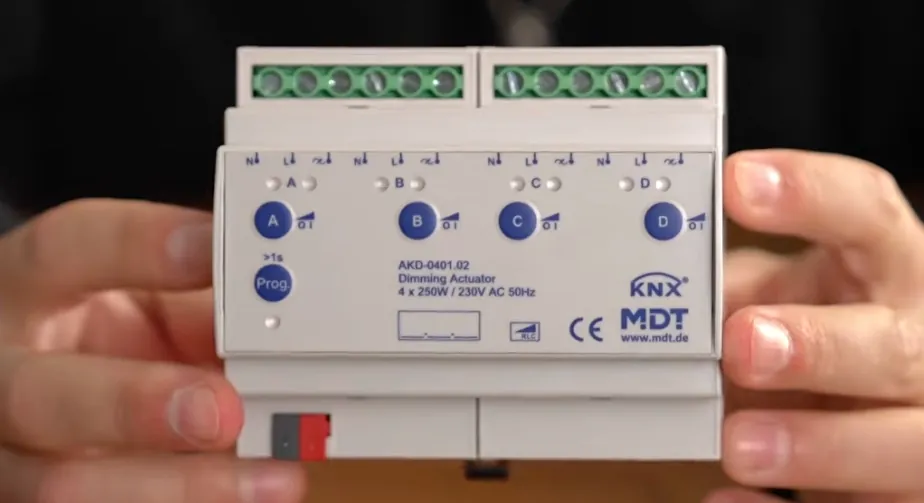 KNX-Aktoren fürs Licht: MDT-Dimmaktor 4-fach